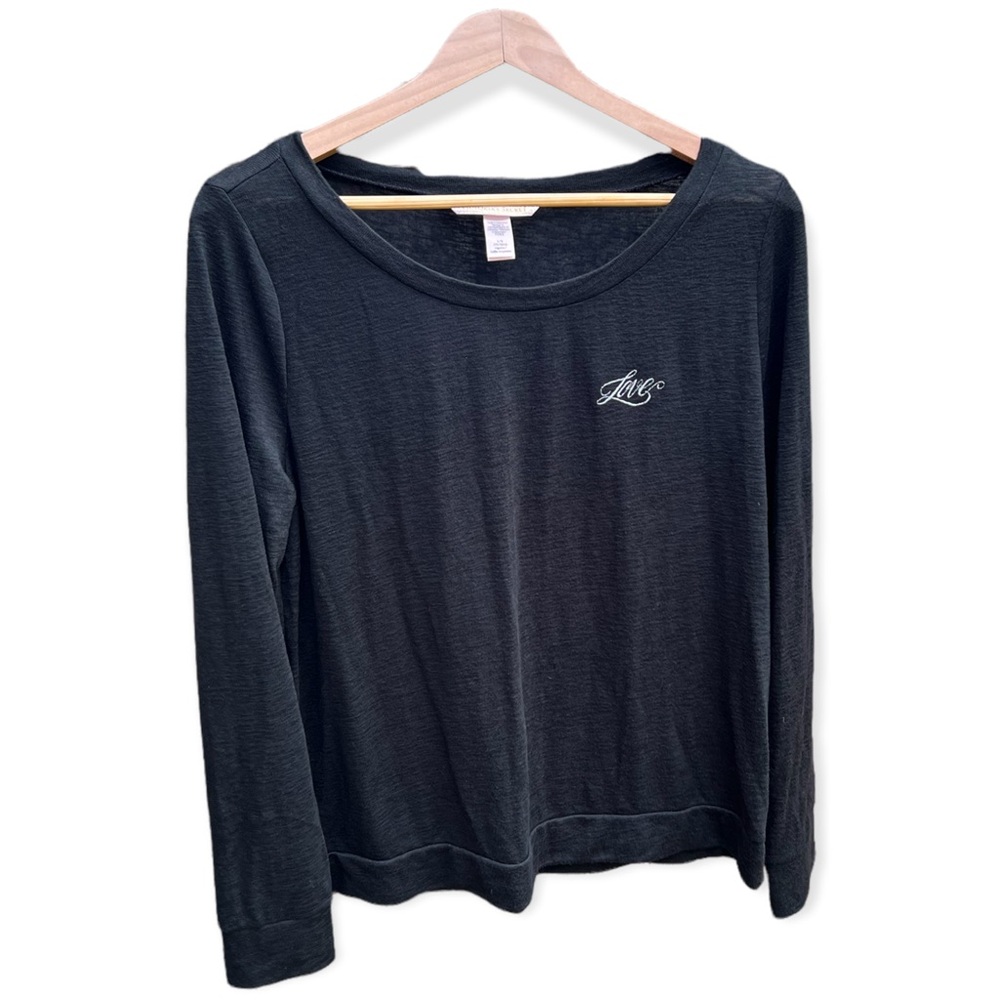 Victoria’s Secret Long sleeve Lounge Top Black Size Large